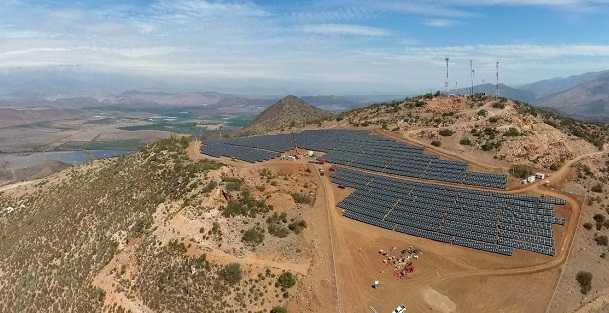 Inauguran planta de generación fotovoltaica para abastecimiento de minera