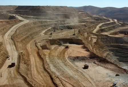 Sumitomo oficializa ingreso a la propiedad del proyecto minero Quebrada Blanca II