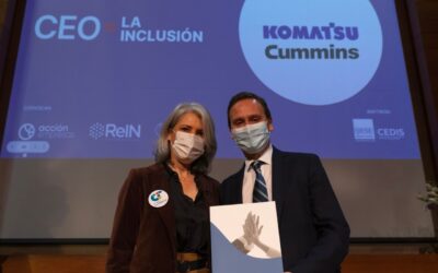 Grupo Komatsu Cummins firma acuerdo CEO por La Inclusión