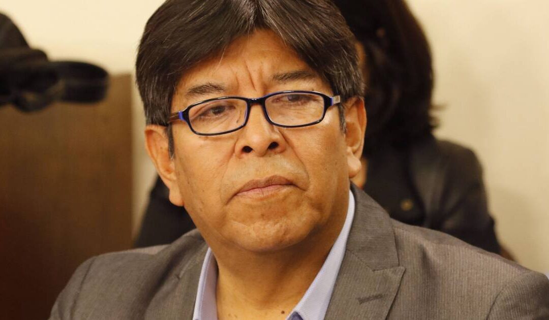 Senador Esteban Velásquez: «Debemos considerar una nueva visión de la actividad minera»