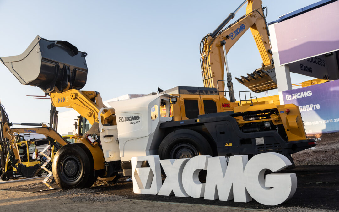 XCMG celebró figurar entre los tres principales fabricantes de maquinarias del mundo en Exponor 2022