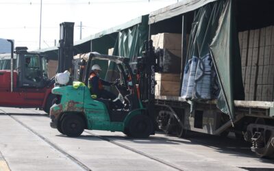 Autoridades implementan medidas para optimizar la cadena logística del país