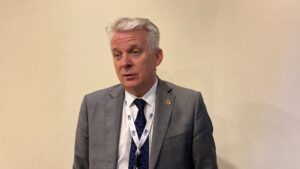 Embajador de Australia en Chile expone su visión sobre el potencial de la industria del litio