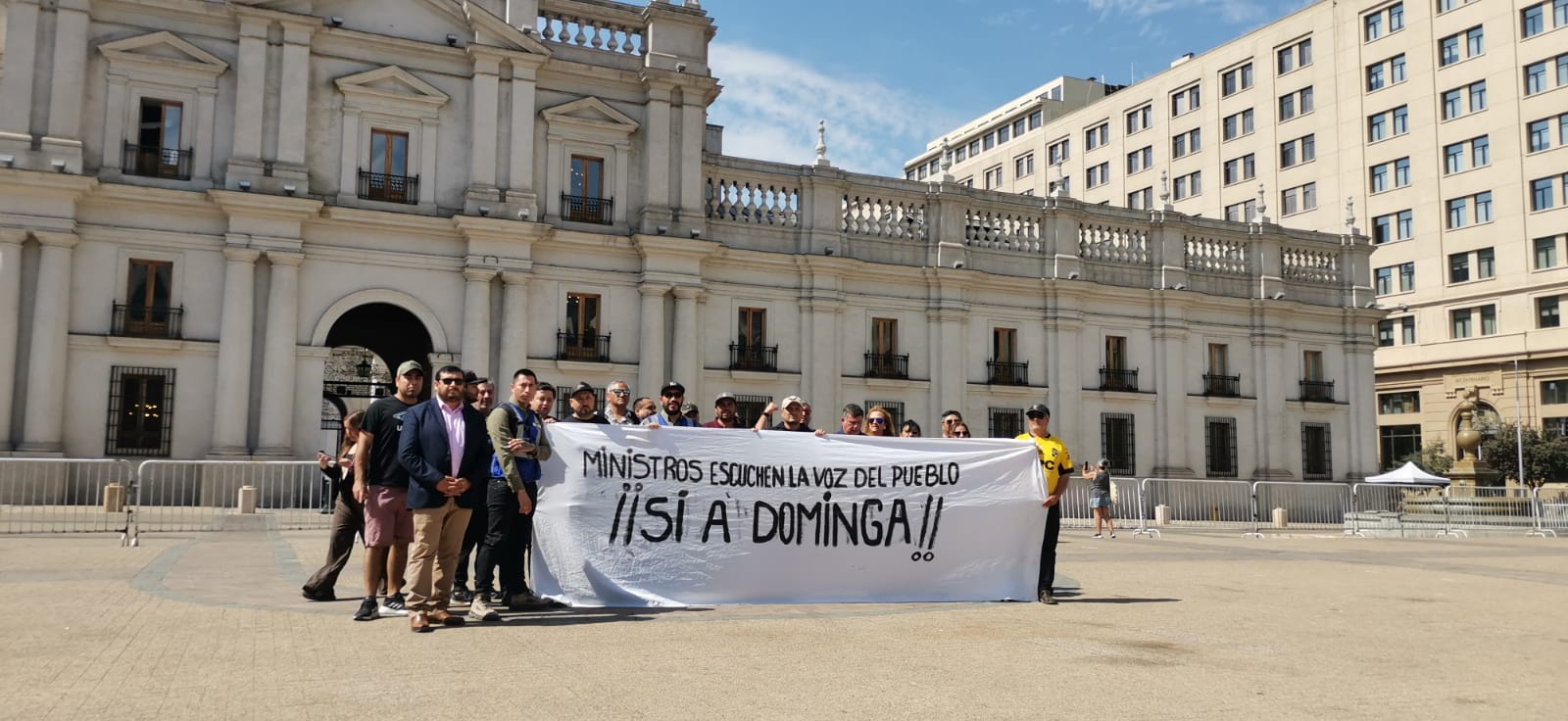 Vecinos y autoridades de La Higuera piden al Gobierno que apruebe el proyecto Dominga