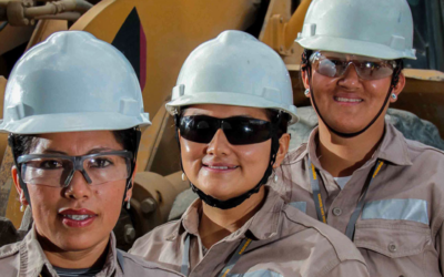 Participación de mujeres en la minería llega a un 18% y contratación alcanza récord histórico paritario