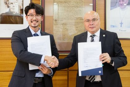UCN y empresa coreana firman alianza para colaborar en proyectos relacionados con el litio