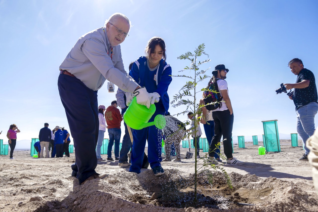 Pacheco afirmó que el proyecto tiene un tremendo significado, porque construye confianza entre Codelco y la comunidad de Chiu-Chiu