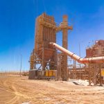 Antucoya pone en marcha sistema de control de polvo que reduce en un 40% las emisiones de material particulado