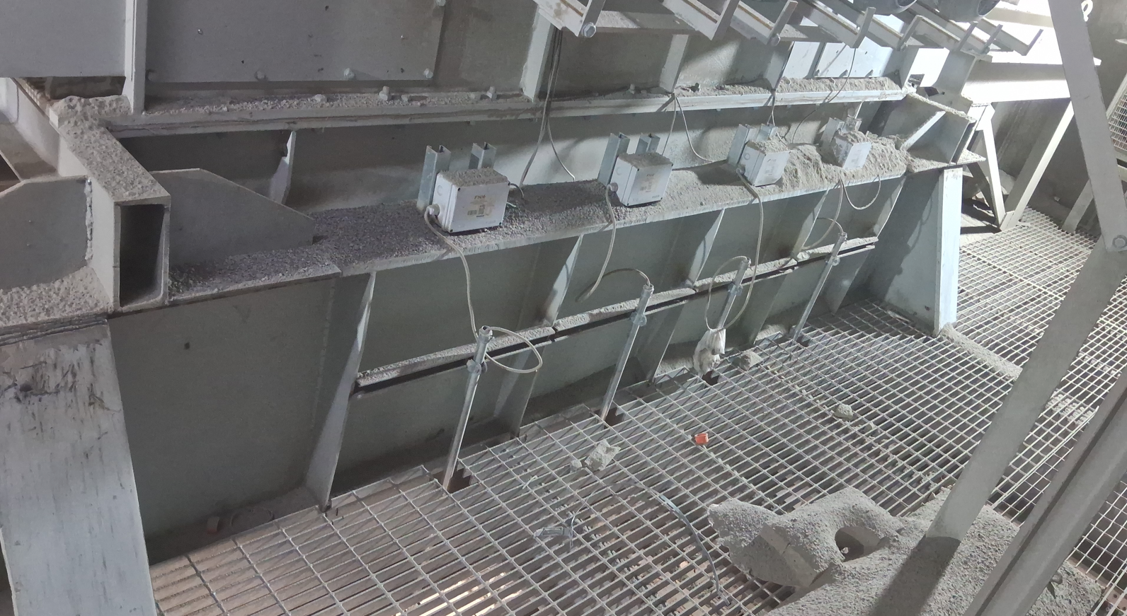 FOTO ESTRUCTURA MEZCLADOR