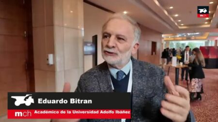 Eduardo Bitran, académico de la Universidad Adolfo Ibáñez en Foro del Litio 2026